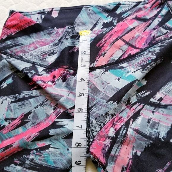 Fabletics leggings brush stroke colorful teal pink - Picture 5 of 7
